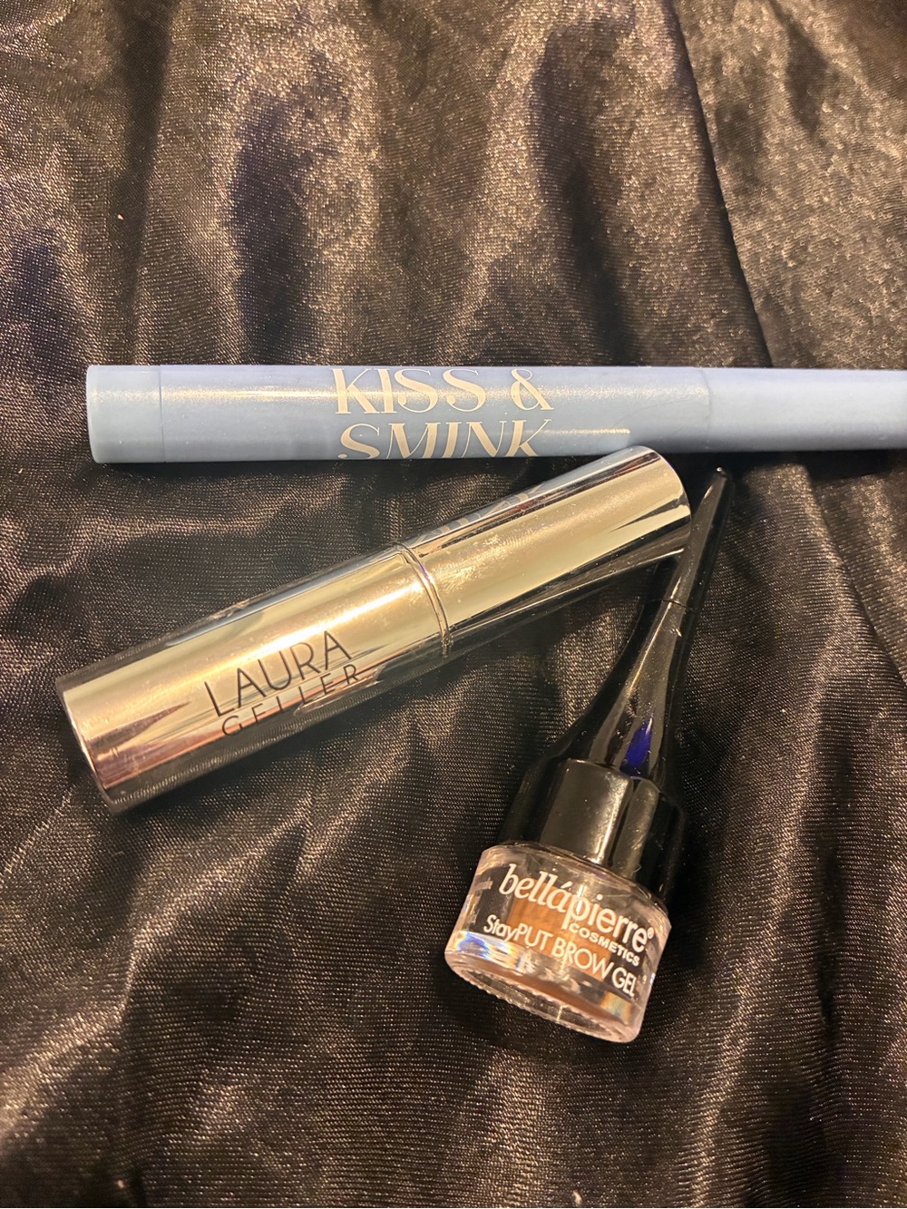 Laura Geller Jelly Balm Lipstick, Brow Gel, Kiss & Smink Marietas Makeup Bundle